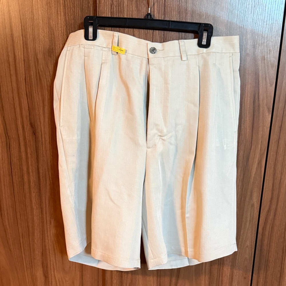 Ping Beige Men's Flat Front Shorts